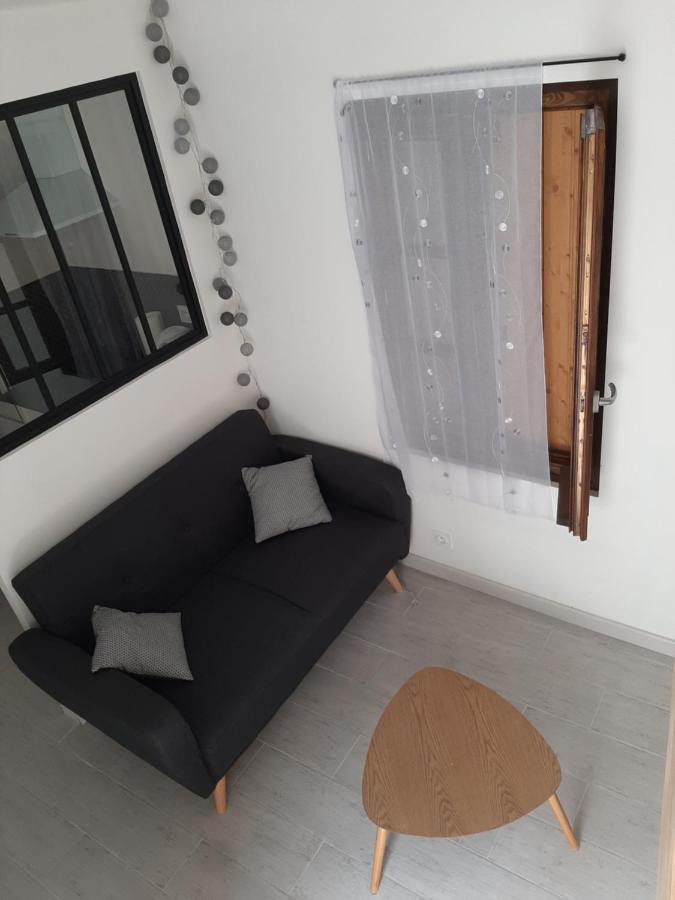 Ferienwohnung Laetitia Et Yaniv Dagon Elne Exterior foto