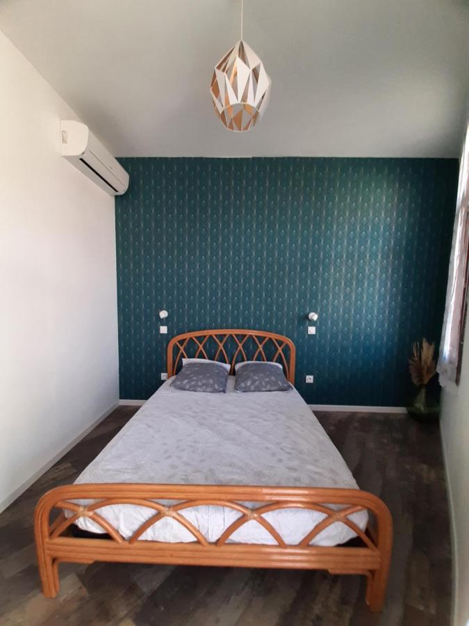 Ferienwohnung Laetitia Et Yaniv Dagon Elne Exterior foto